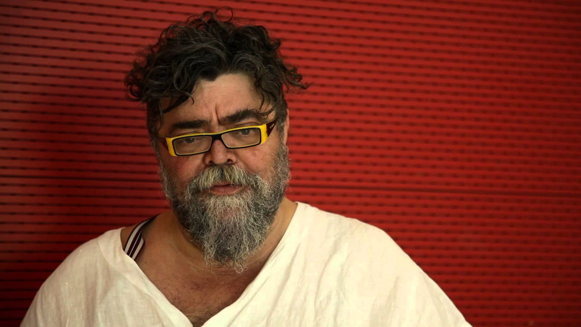 25b2916b5c49db617f52fa5ea48efee7-12