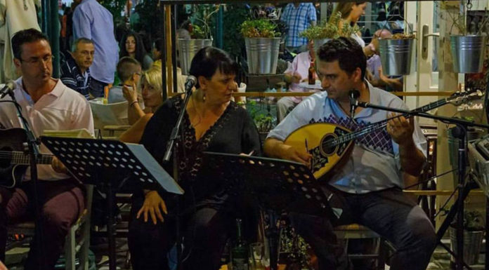 Μουσικό κολάζ στη Μπουκαδούρα