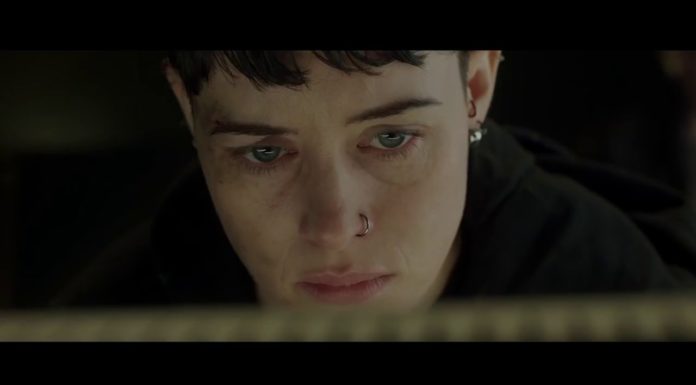 ΤΟ ΚΟΡΙΤΣΙ ΣΤΟΝ ΙΣΤΟ ΤΗΣ ΑΡΑΧΝΗΣ (THE GIRL IN THE SPIDER’S WEB)